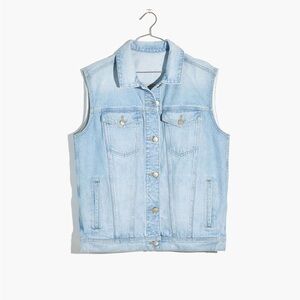 Madewell Oversized Trucker Jean Vest in Ashley Wash in Medium